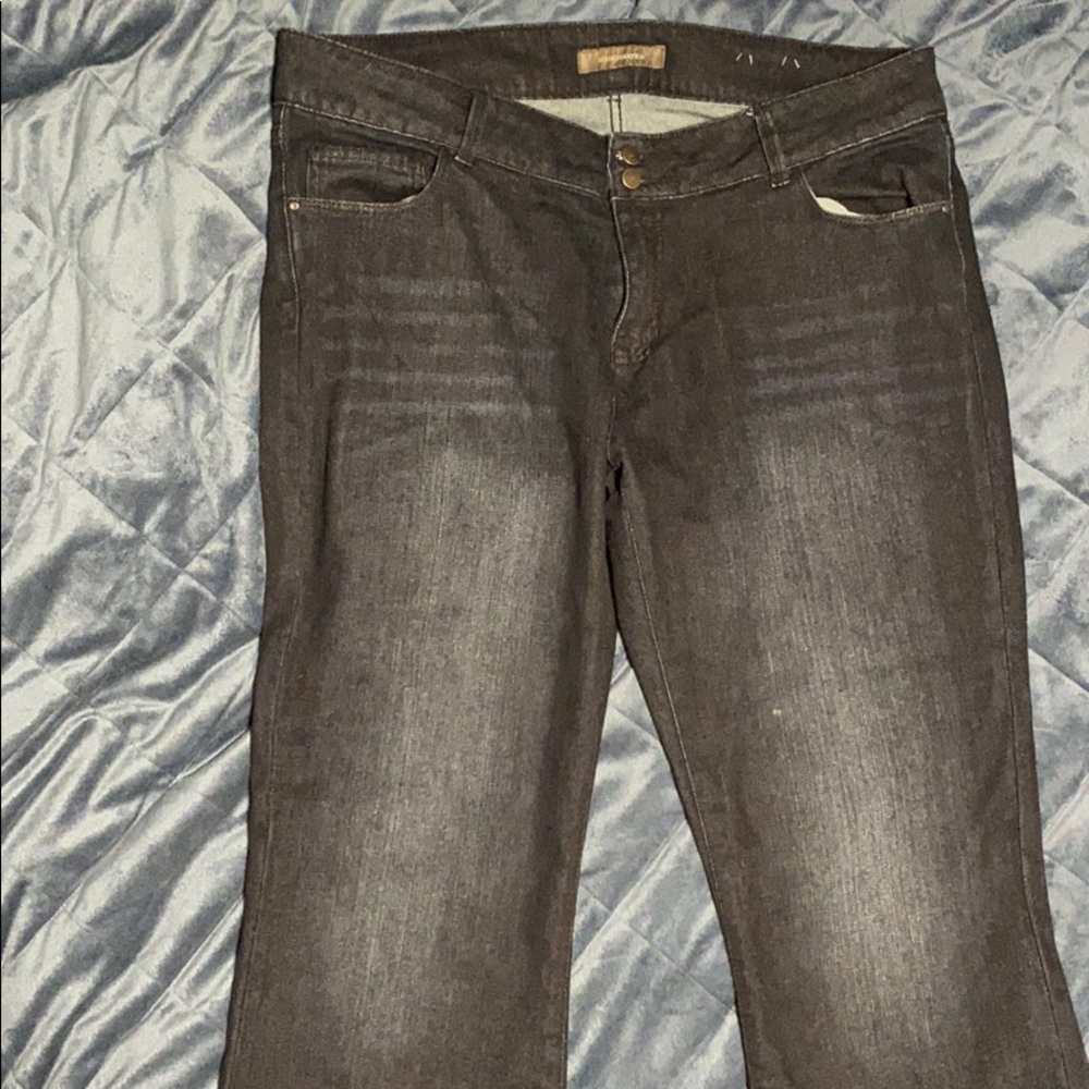 Denver Hayes Curvy Fit Bootcut Jean